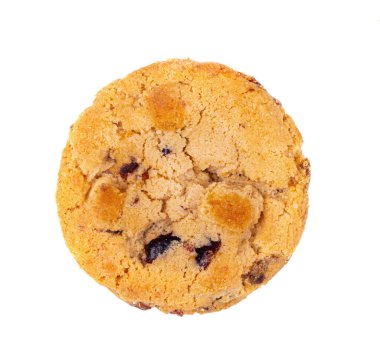 Yaban mersinli yulaf ezmesi, beyaz üzerine izole edilmiş üzümlü kurabiye.