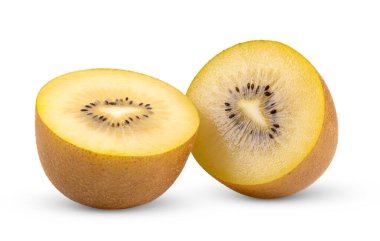 Beyaz arkaplanda yarım kivi altın meyvesi