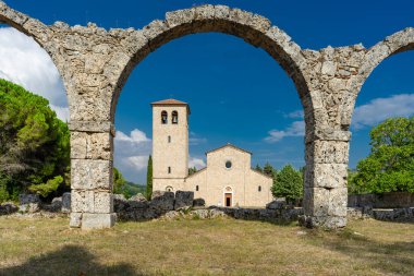 San Vincenzo al Volturno Arkeolojik Alanı