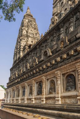 Bodh Gaya - tüm dünyadaki Budistler için ana tapınak