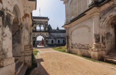 Kutsal şehir Ayodhya, Rama 'nın doğduğu yerdir. Hindistan