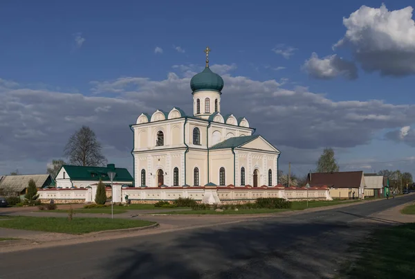 Εκκλησία Του Αγίου Νικολάου Είναι Μια Ορθόδοξη Εκκλησία Στο Χωριό — Φωτογραφία Αρχείου