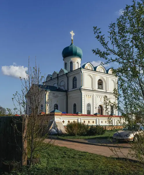 Εκκλησία Του Αγίου Νικολάου Είναι Μια Ορθόδοξη Εκκλησία Στο Χωριό — Φωτογραφία Αρχείου