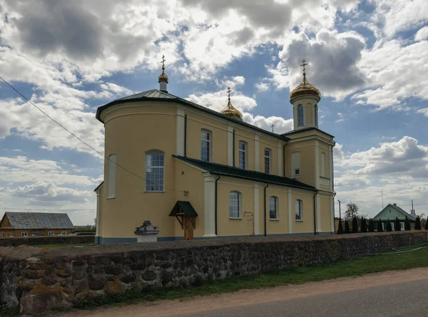 Chiesa Giovanni Battista Vyshnevets Belaro — Foto Stock