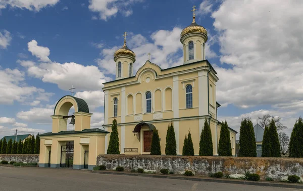 Chiesa Giovanni Battista Vyshnevets Belaro — Foto Stock