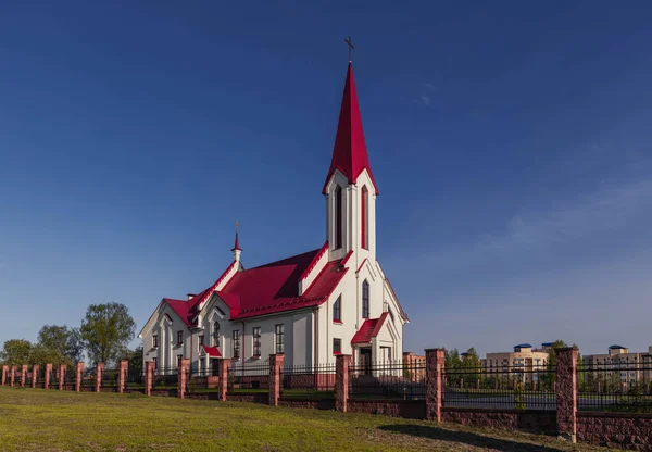 Церква Святого Духа Чижківському Мікрорайоні Мінську — стокове фото