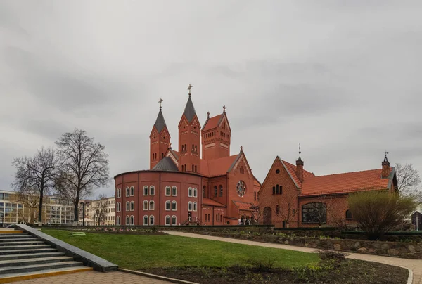 Церковь Симеона Елены Красный Костел Знаменитый Католический Костел Минске — стоковое фото