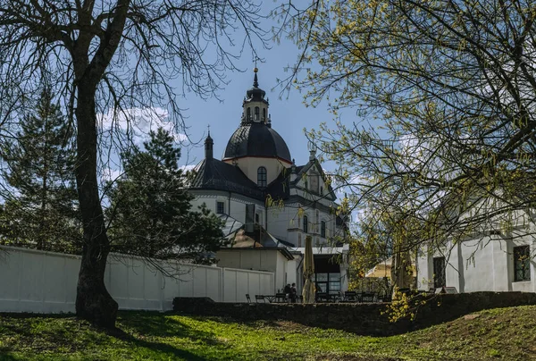 Nesvizh Deki Tanrı Nın Cemaati Kilisesi Radziwill Prenslerinin Aile Mezarlığı — Stok fotoğraf