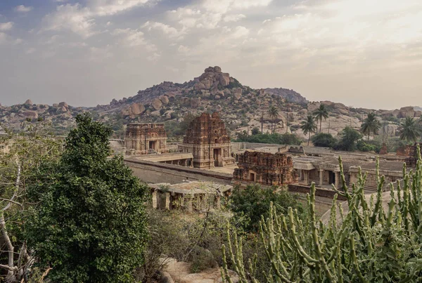 Templos Antigos Ruínas Sobreviventes Capital Grande Império Vijayanagara Índia — Fotografia de Stock