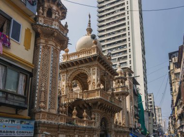     Mumbai - namı diğer Bombay, namı diğer 