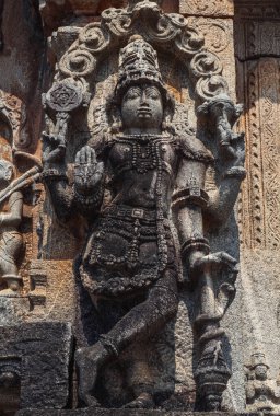 Sringeri, Hindistan 'ın Karnataka eyaletinde bir şehirdir ve Hinduizm' in en önemli hac yerlerinden biridir..