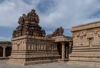 Vijayanagara şehrinin kalıntıları arasında Bala-Krishny Tapınağı. Hampi. Hindistan.