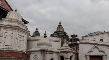 Katmandu, Nepal 'deki Hindu tapınağı kompleksi Pashupatinath.