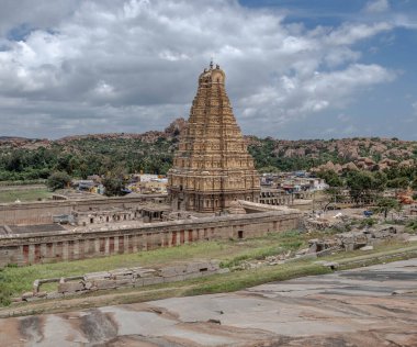 Hemakuta Hill Tapınağı Kompleksi, Hampi. Hindistan.