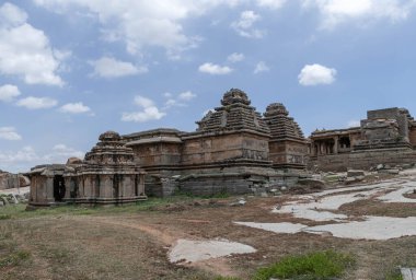 Hampi - Hindistan 'ın kalbinde büyük bir imparatorluğun kalıntıları.