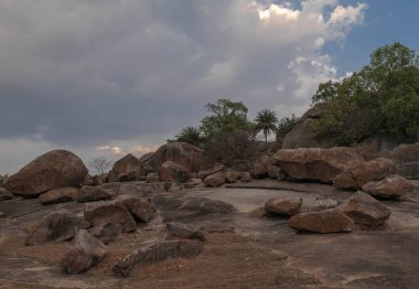 Shravanabelagola Güney Hindistan 'da en çok ziyaret edilen Jain hac alanlarından biridir..
