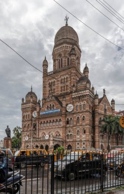 Büyük Mumbai Belediye Binası 'ndan. Hindistan.