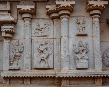 Hazara Rama Tapınağı, Hampi: Taşa kazınmış tarih. Hindistan.