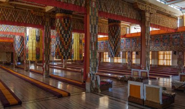 Küçük Tibet, Karnataka eyaletinin Mundgod köyündeki Tibetli keşişlerin bir yerleşim yeridir. Hindistan