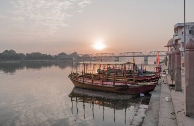 Mathura Hindistan 'ın en eski şehirlerinden biridir.,