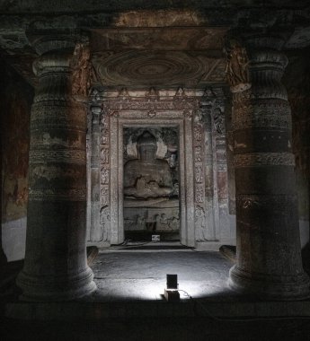 Ajanta, Hindistan 'da, Maharashtra eyaletinde bir Budist tapınağı ve mağara kompleksi. Maharashtra. Hindistan.