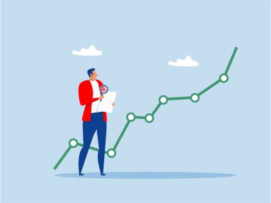 Büyüteç kullanan işadamı analisti, yükselen pazar verileri hakkında ayrıntılara bakıyor. Piyasa veri analizi Yatırım ve ekonomik tahmin kavramı