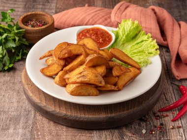 Köy usulü patates, garnitür, patates, kızarmış