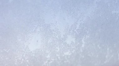 Güneşin doğuşunda, arka planda buzlar eriyor. Zaman Uygulaması