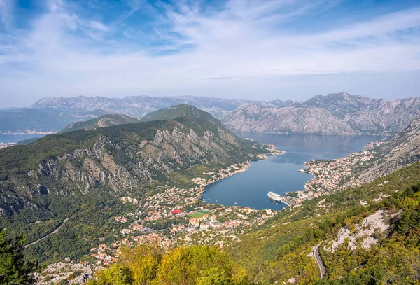 Panoramautsikt Över Den Berömda Bay Kotor Montenegro Från Högt Upp — Stockfoto