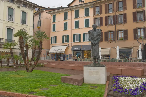 Salo Itália Abril 2022 Estátua Dedicada Estadista Giuseppe Zanardelli Praça — Fotografia de Stock