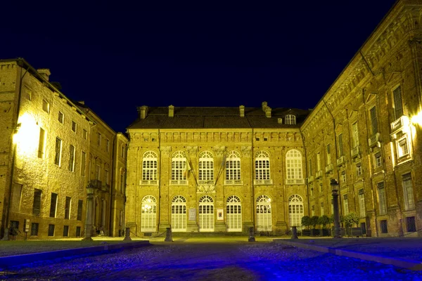 Aglie Italie Juin 2022 Entrée Château Nuit Résidence Savoyarde Photo — Photo