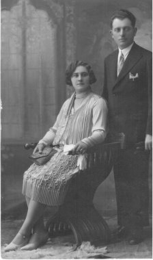 Evlilik portresi, Kuzey İtalya 'da 1929' da kullanılan bir kartpostaldır. Yüksek kalite fotoğraf