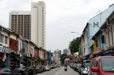 Arap Bölgesi, Singapur - 26 Ağustos 2024: Hacı Şeridi ve Singapur 'un Arap Mahallesi' ndeki mimari ve dükkanlar. Yüksek kalite fotoğraf