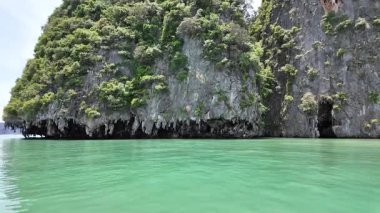 Şaşırtıcı doğa manzarası James Bond adası Phang-Nga körfezi, Çekim noktası ünlü turistik seyahat Phuket Tayland gezisi, 