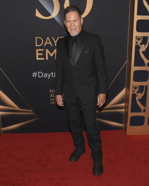 Los Angeles, CA USA - 15 Aralık 2023. Bir Martinez 50. Geleneksel Gündüz Emmy Ödüllerine Katıldı.