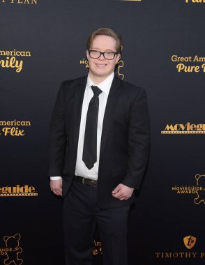 Hollywood, CA USA - 9 Şubat 2024: Cole Sibus Hollywood 'da 31. Yıllık Film Rehberi Ödüllerine katıldı.