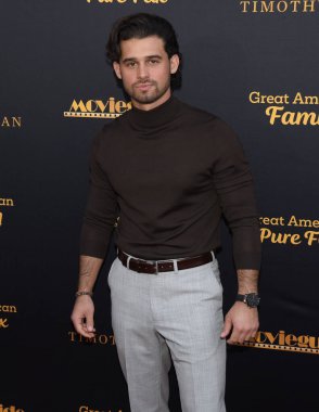 Hollywood, CA USA - 9 Şubat 2024: Hunter Sansone Hollywood 'da 31. Yıllık Film Rehberi Ödüllerine katıldı.