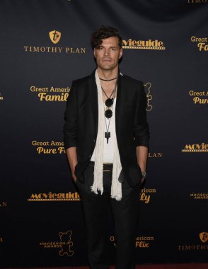 Hollywood, CA USA - 9 Şubat 2024: Joel Smallbone Hollywood 'da 31. Yıllık Film Rehberi Ödüllerine katıldı.