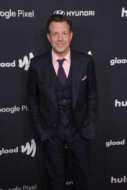 Beverly Hills, CA USA - 14 Mart 2024: Jason Sudeikis 35. Yıllık GLAAD Ödüllerine katıldı.