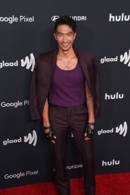 Beverly Hills, CA USA - 14 Mart 2024: Ronnie Woo 35. Yıllık GLAAD Ödüllerine katıldı.