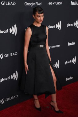 Beverly Hills, CA USA - 14 Mart 2024: Courtney Eaton 35. Yıllık GLAAD Ödüllerine katıldı.