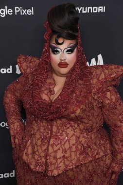 Beverly Hills, CA USA - 14 Mart 2024: Isabelle Brooks 35. Yıllık GLAAD Ödüllerine katıldı.