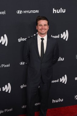Beverly Hills, CA USA - 14 Mart 2024: Jason Ritter 35. Yıllık GLAAD Ödüllerine katıldı.