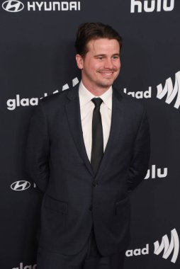 Beverly Hills, CA USA - 14 Mart 2024: Jason Ritter 35. Yıllık GLAAD Ödüllerine katıldı.