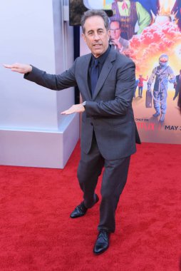 Hollywood, CA USA - 30 Nisan 2024: Jerry Seinfeld Netflix 'in Dondurulmamış.