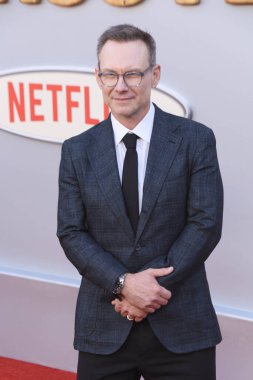 Hollywood, CA USA - 30 Nisan 2024: Christian Slater Netflix 'in Buzsuz filminin galasına katıldı.