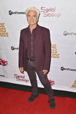 Burbank, CA USA - 15 Mayıs 2023: Mitch Hara 14. Bağımsızlık Serisi Ödüllerine katıldı.