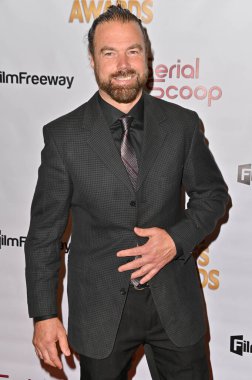 Burbank, CA USA - 15 Mayıs 2023: Dave Cobert 14. Bağımsızlık Serisi Ödüllerine katıldı.