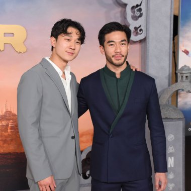 Hollywood, CA USA - 15 Şubat 2024: Sam Song Li, Justin Chien Netflix 'in Avatar Son Hava Bükücü filminin galasına katıldı.