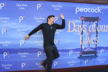 Los Angeles, CA USA - 21 Ekim 2023. Paul Telfer Hayatımızın Günleri etkinliğine katıldı.